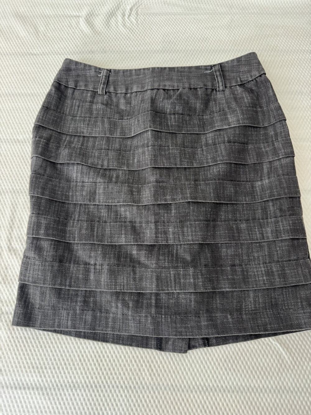 B wear womens skirt 13
